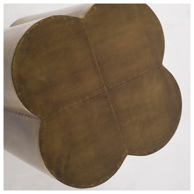 Mercana Quatrefoil Accent Table 67094 IMAGE 3
